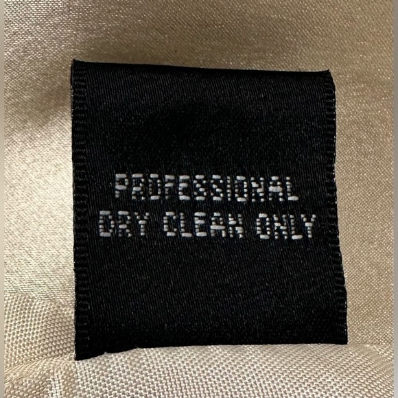 Teri Jon Blazer - Picture 6 of 7